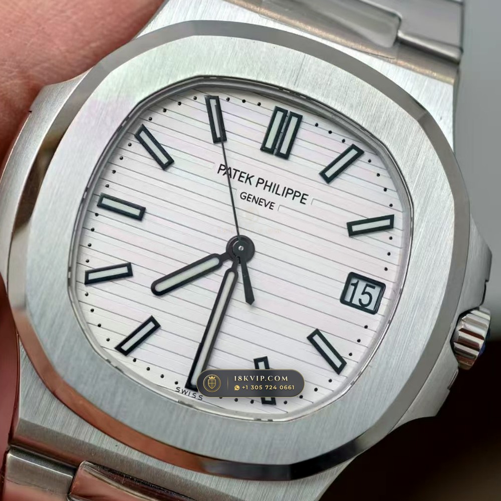 Patek Philippe Nautilus Self-Winding Monte-Carlo Showroom Spec Ref. 5711A — Private Vault Edition — Studio Gallery Plate III in 904L Stainless Steel Custom Architecture (115.0g Verified Mass, Patek Philippe Cal. 26-330 S C / Cal. 324 S C - 21K Gold Rotor)