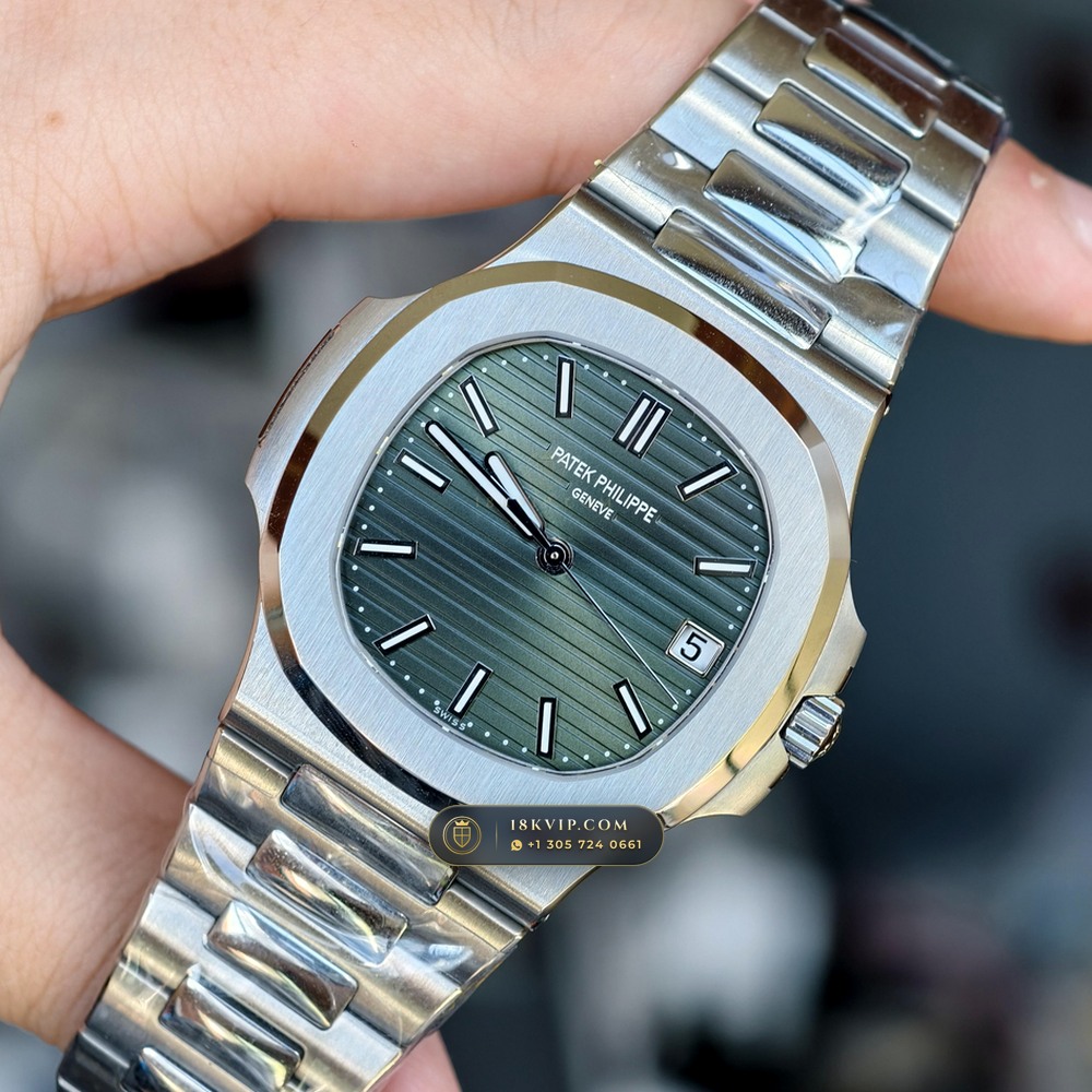 Patek Philippe Nautilus Self-Winding 22K Gold Rotor 5-Axis CNC Case Ref. 5711/1A-014 — Private Vault Edition — Studio Gallery Plate III in 904L Stainless Steel Custom Architecture (115.2g Verified Mass, Patek Philippe Cal. 26-330 S C / Cal. 324 S C - 21K Gold Rotor)