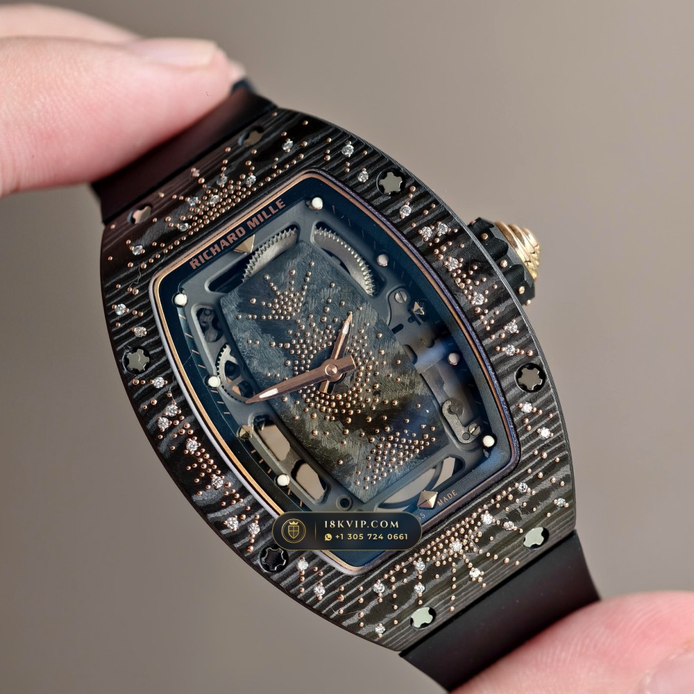 Richard Mille RM 07-01 Automatic Tonneau Dark Night Carbon TPT & Gold Leaf — Private Vault Edition — Studio Gallery Plate II in Carbon TPT & Grade 5 Titanium (58.1g Verified Mass, Richard Mille Cal. CRMA2 Variable-Geometry Rotor)