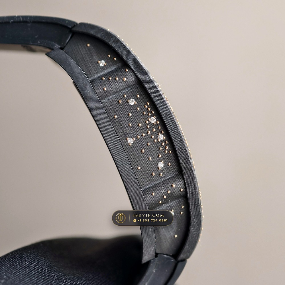 Richard Mille RM 07-01 Automatic Tonneau Dark Night Carbon TPT & Gold Leaf 5-Axis CNC Case — Private Vault Edition — Studio Gallery Plate IV in Carbon TPT & Grade 5 Titanium (57.9g Verified Mass, Richard Mille Cal. CRMA2 Variable-Geometry Rotor)