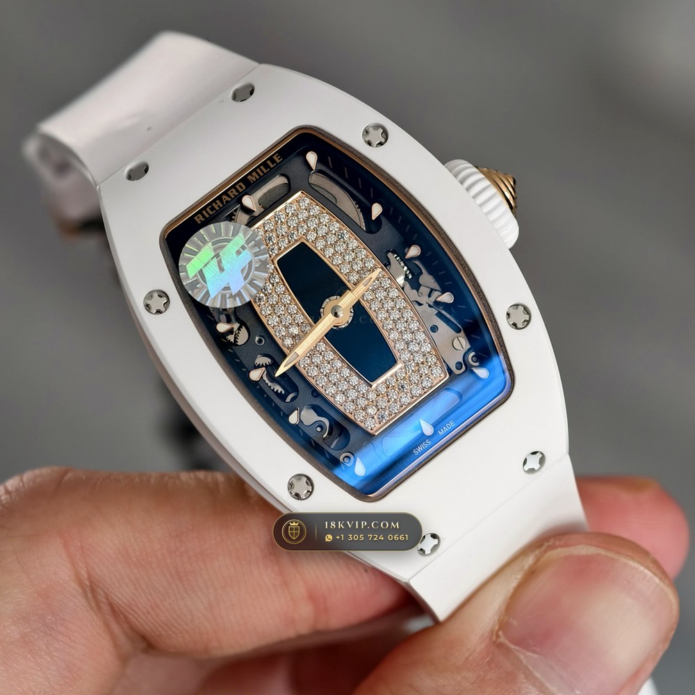 Richard Mille RM 07-01 Automatic Tonneau — Private Vault Edition — Studio Gallery Plate II in Carbon TPT & Grade 5 Titanium (58.1g Verified Mass, Richard Mille Cal. CRMA2 Variable-Geometry Rotor)