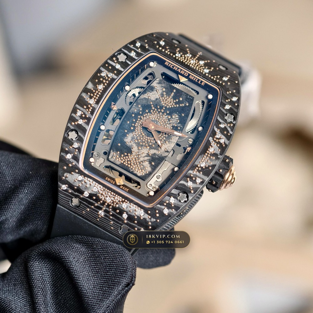 Richard Mille RM 07-01 Automatic Tonneau Dark Night Carbon TPT & Gold Leaf Geneva Atelier Spec — Private Vault Edition — Studio Gallery Plate II in Carbon TPT & Grade 5 Titanium (58.1g Verified Mass, Richard Mille Cal. CRMA2 Variable-Geometry Rotor)