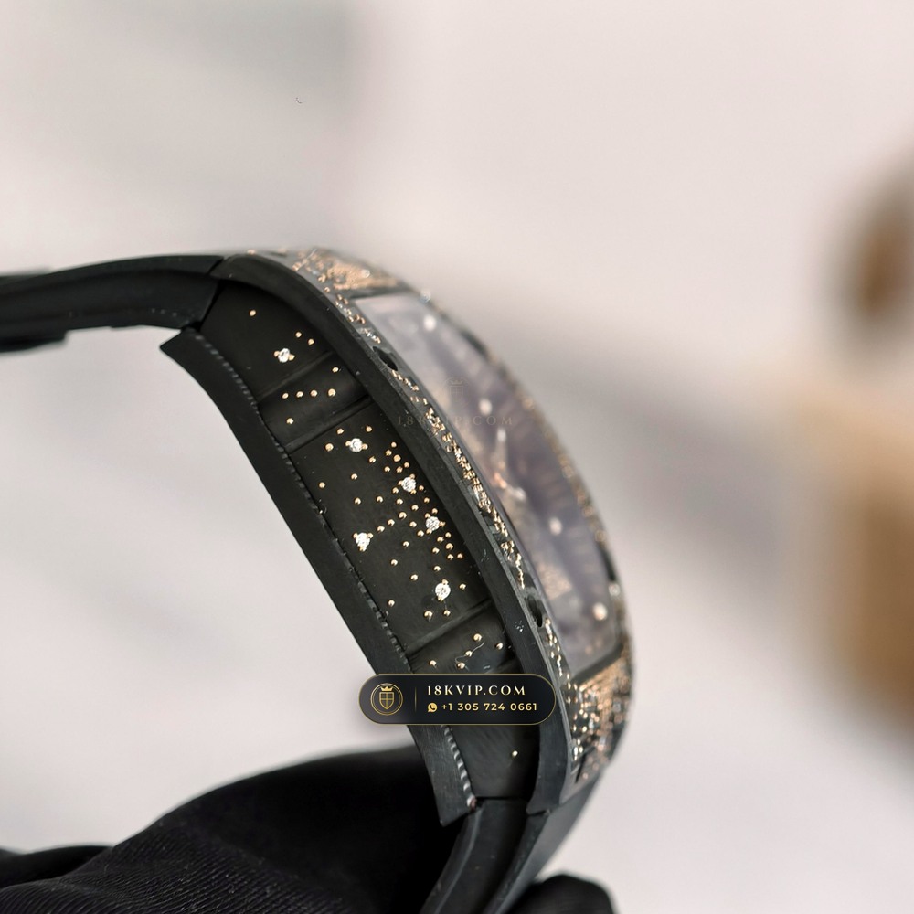 Richard Mille RM 07-01 Automatic Tonneau Dark Night Carbon TPT & Gold Leaf Geneva Atelier Spec — Private Vault Edition — Studio Gallery Plate V in Carbon TPT & Grade 5 Titanium (58.1g Verified Mass, Richard Mille Cal. CRMA2 Variable-Geometry Rotor)