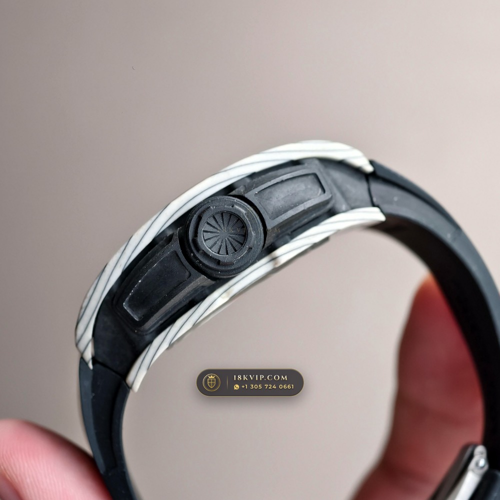 Richard Mille RM 61-01 Yohan Blake Asymmetric — Private Vault Edition — Studio Gallery Plate V in Carbon TPT & Grade 5 Titanium (55.4g Verified Mass, Richard Mille Cal. RMUL2 Free-Sprung Skeleton)