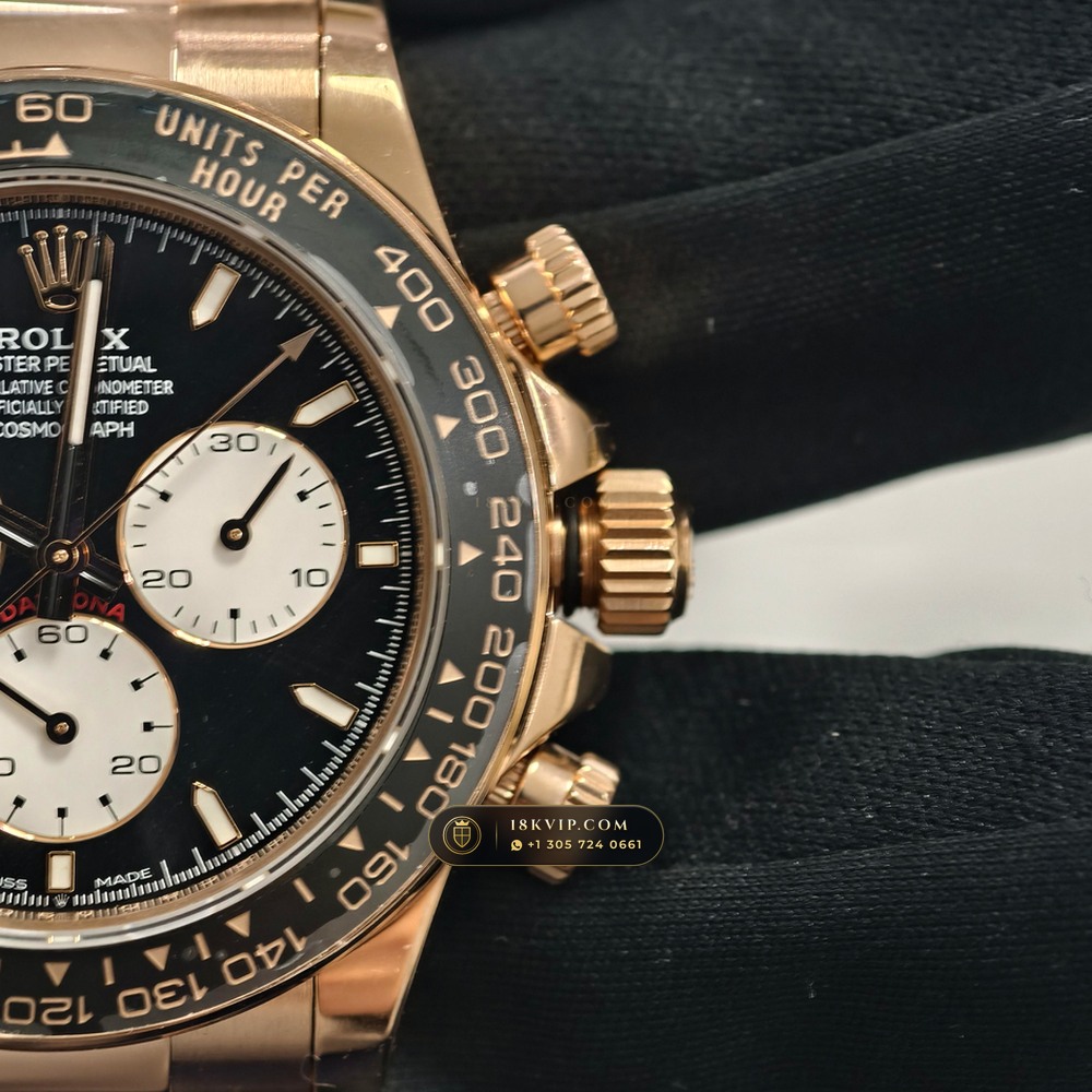Rolex Cosmograph Daytona Le Mans 100th Anniversary 18K Everose Gold Ref. 126525LN — Private Vault Edition — Studio Gallery Plate VI in 18K Rose Gold Au750 (216.6g Verified Mass, Rolex Manufacture Cal. 4132 - 24h Le Mans)