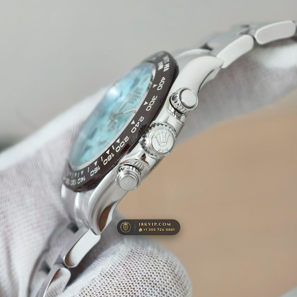 Rolex Cosmograph Daytona 950 Platinum Ref. 116506 — Private Vault Edition — Studio Gallery Plate IV in 950 Platinum Pt950 (282.1g Verified Mass, Rolex Manufacture Cal. 4130 - 72h Power Reserve)
