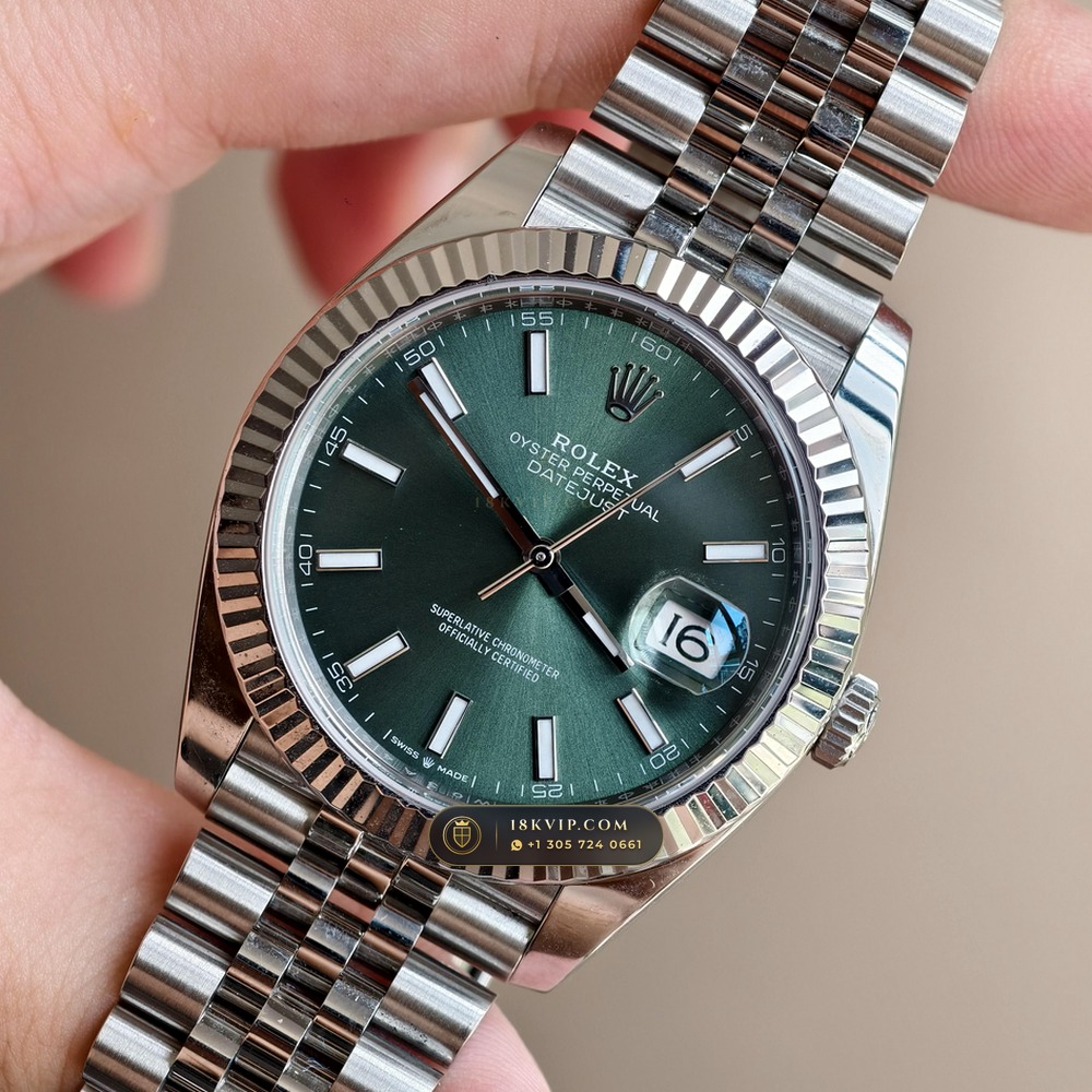 Rolex Datejust 41 Sunray Emerald / Khaki Green Dial Ref. 126334 — Private Vault Edition — Studio Gallery Plate III in 904L Stainless Steel Custom Architecture (136.8g Verified Mass, Rolex Manufacture Cal. 3235 - 70h Power Reserve)