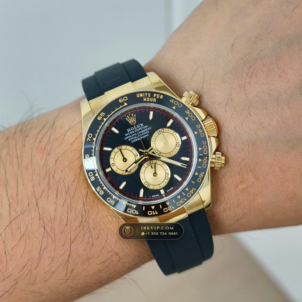 Rolex Cosmograph Daytona 18K Yellow Gold Free-Sprung Calibre Ref. 126518LN — Private Vault Edition — Studio Gallery Plate VII in 18K Yellow Gold Au750 (160.6g Verified Mass, Rolex Manufacture Cal. 4131 - 72h Power Reserve)