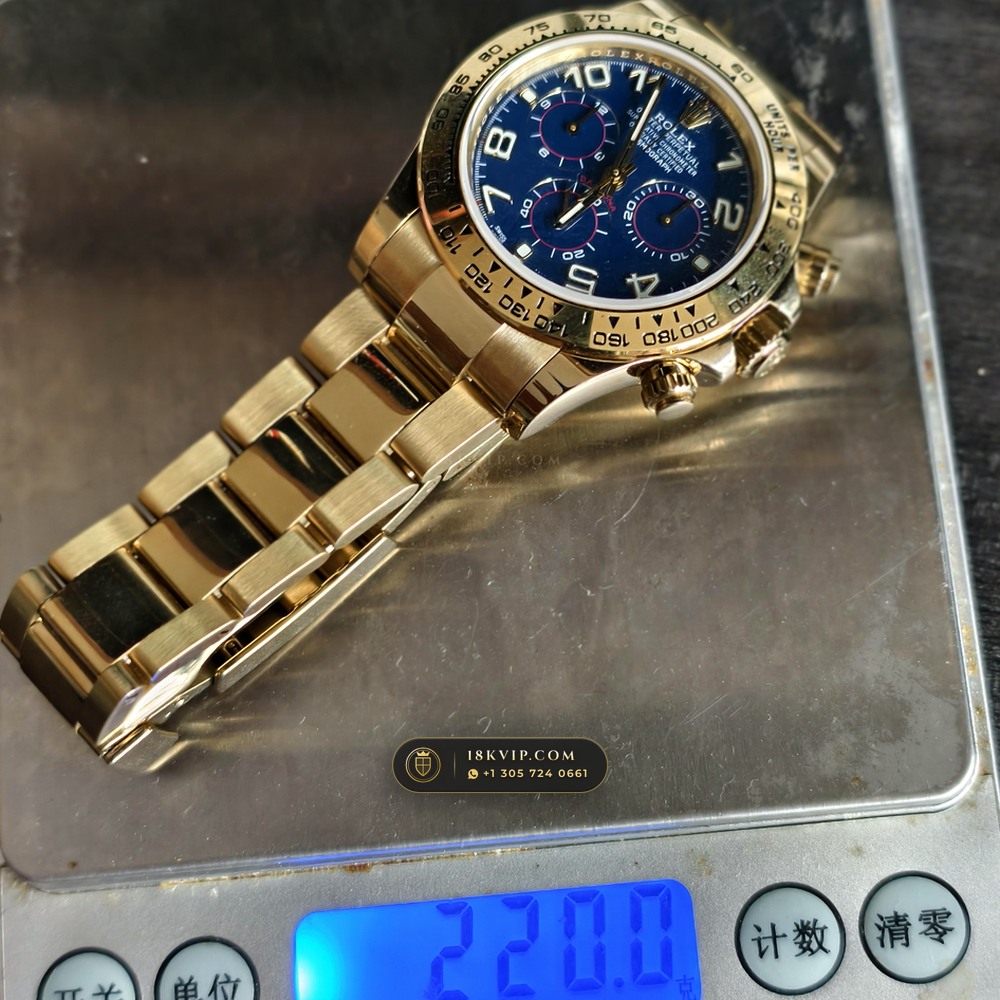 Rolex Cosmograph Daytona 18K Yellow Gold Ref. 116528 — Private Vault Edition — Studio Gallery Plate VIII in 18K Yellow Gold Au750 (216.2g Verified Mass, Rolex Manufacture Cal. 4130 - 72h Power Reserve)