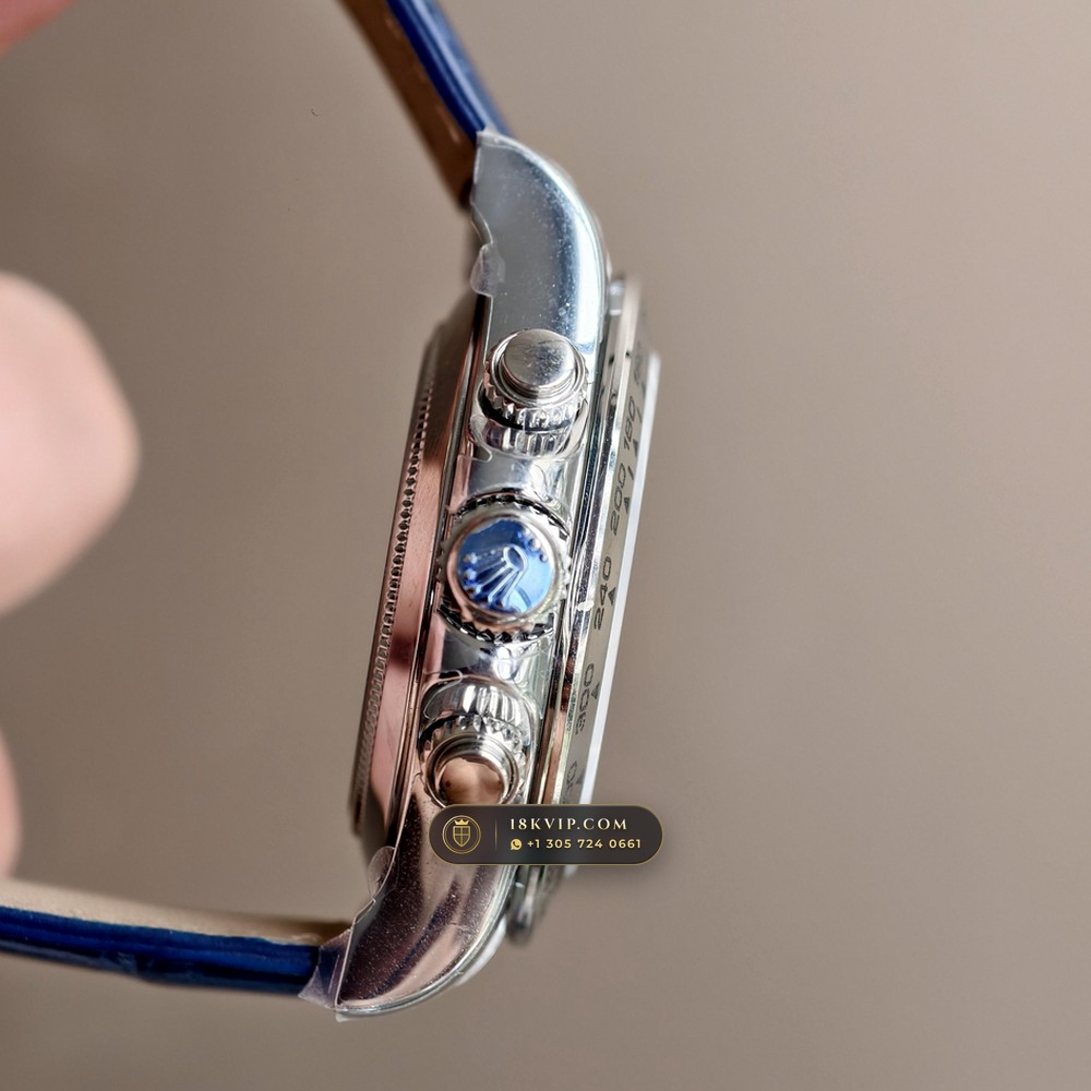 Rolex Cosmograph Daytona Blue Sodalite Stone Dial 18K White Gold Ref. 116589SACI — Private Vault Edition — Studio Gallery Plate V in 18K White Gold Au750 (153.2g Verified Mass, Rolex Manufacture Cal. 4130 - 72h Power Reserve)