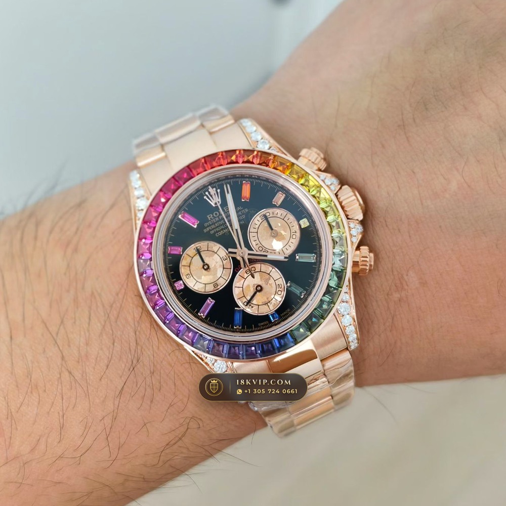 Rolex Cosmograph Daytona Rainbow Sapphire Bezel 18K Everose Gold Deep Crystal Optics Ref. 116595RBOW — Private Vault Edition — Studio Gallery Plate VIII in 18K Rose Gold Au750 (216.8g Verified Mass, Rolex Manufacture Cal. 4130 - 72h Power Reserve)