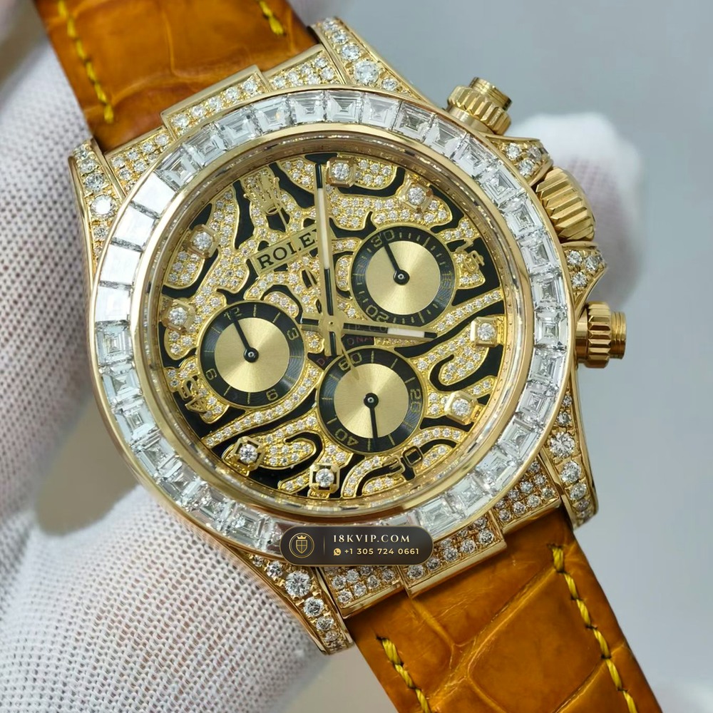 Rolex Cosmograph Daytona Baguette Diamond Edition 18K Yellow Gold Ref. 116588TBR — Private Vault Edition — Studio Gallery Plate IV in 18K Yellow Gold Au750 (160.4g Verified Mass, Rolex Manufacture Cal. 4130 - 72h Power Reserve)