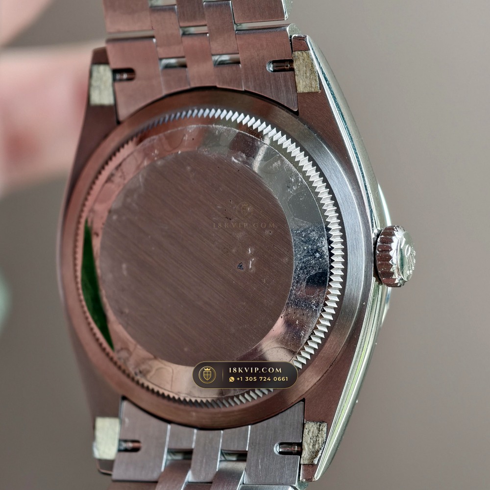 Rolex Datejust 36 Graduated Royal Blue Sunburst Dial Ref. 126231 — Private Vault Edition — Studio Gallery Plate VII in 18K Gold & 904L Oystersteel Rolesor (130.7g Verified Mass, Rolex Manufacture Cal. 3235 - 70h Power Reserve)