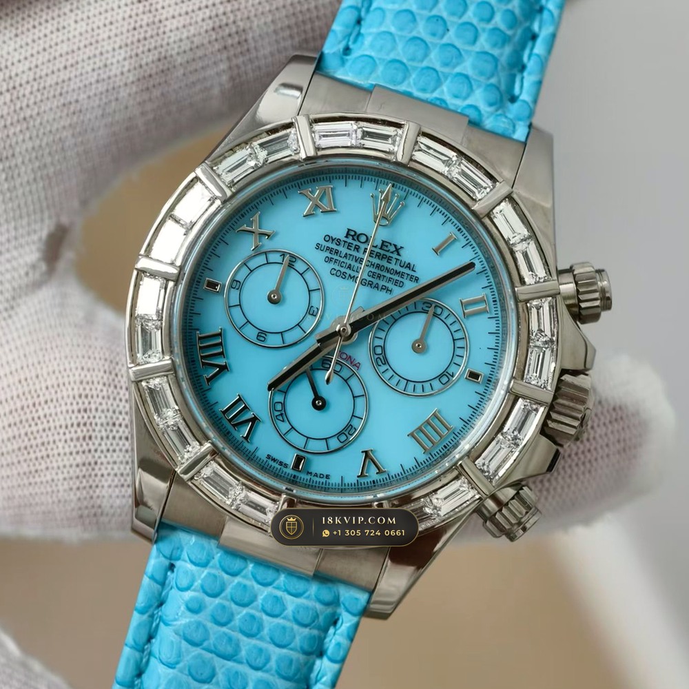 Rolex Cosmograph Daytona Natural Turquoise Dial 18K White Gold Ref. 116589BR — Private Vault Edition — Studio Gallery Plate III in 18K White Gold Au750 (160.7g Verified Mass, Rolex Manufacture Cal. 4130 - 72h Power Reserve)