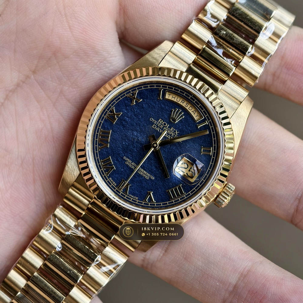 Rolex Day-Date 36 Natural Ferrite Stone Dial 18K Yellow Gold Deep Crystal Optics Ref. 18238 — Private Vault Edition — Studio Gallery Plate III in 18K Yellow Gold Au750 (141.8g Verified Mass, Rolex Manufacture Cal. 3155)