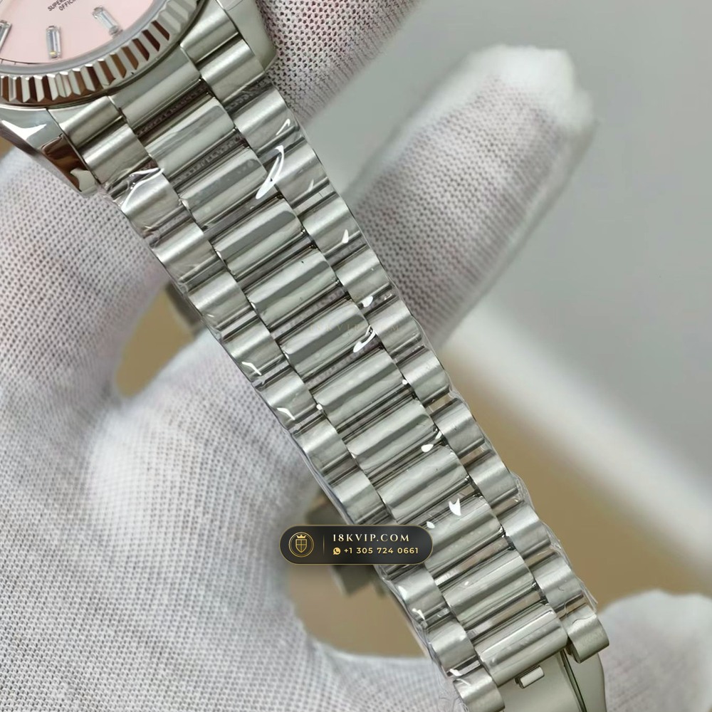 Rolex Day-Date 36 18K White Gold Ref. 128239 — Private Vault Edition — Studio Gallery Plate V in 18K White Gold Au750 (183.4g Verified Mass, Rolex Manufacture Cal. 3255 - 70h Power Reserve)