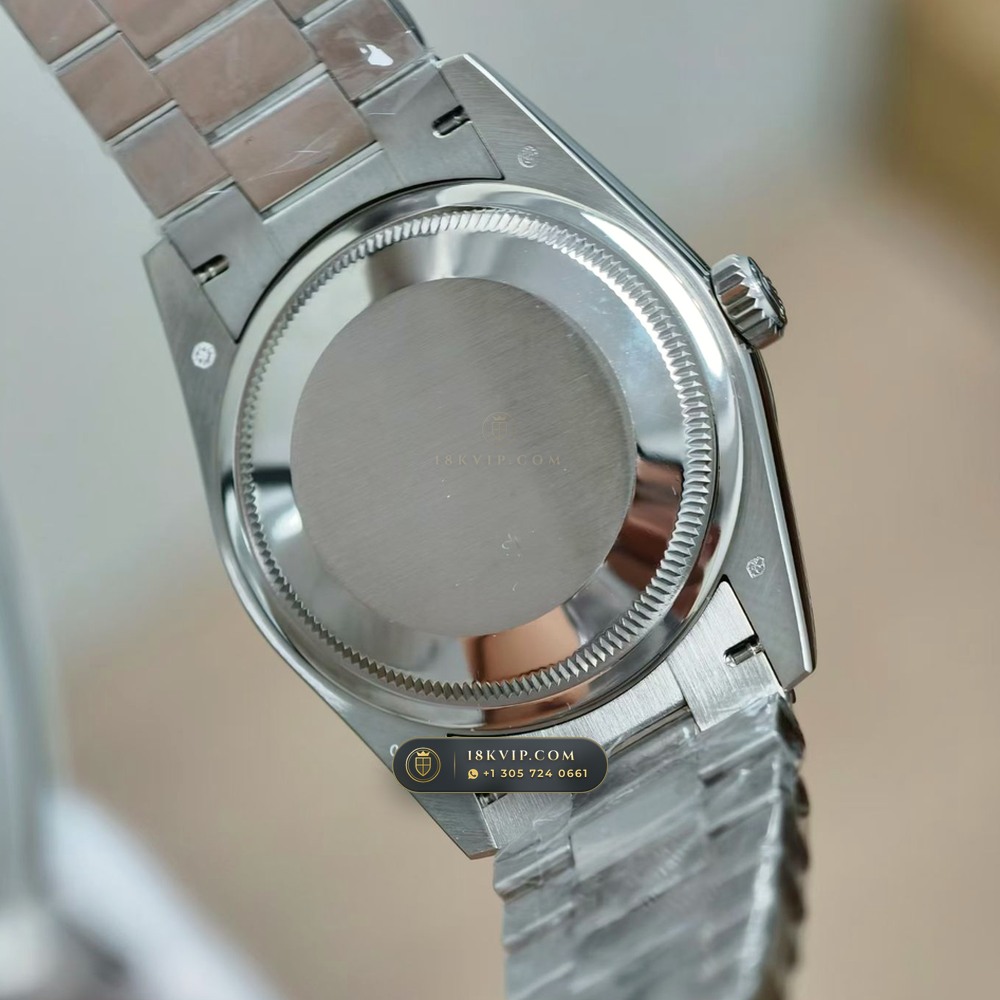 Rolex Day-Date 36 18K White Gold Ref. 128239 — Private Vault Edition — Studio Gallery Plate VIII in 18K White Gold Au750 (183.4g Verified Mass, Rolex Manufacture Cal. 3255 - 70h Power Reserve)