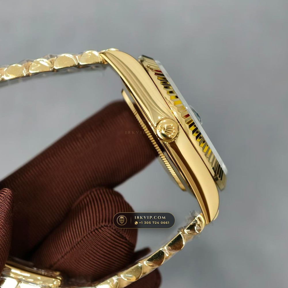 Rolex Day-Date 40 18K Yellow Gold Ref. 228238 — Private Vault Edition — Studio Gallery Plate IV in 18K Yellow Gold Au750 (210.2g Verified Mass, Rolex Manufacture Cal. 3255 - 70h Power Reserve)