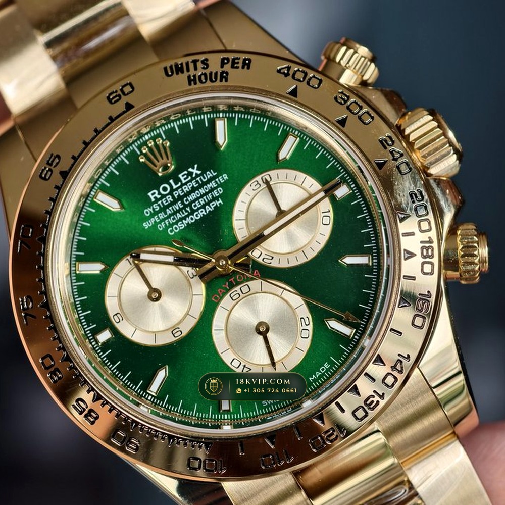 Rolex Cosmograph Daytona John Mayer II Emerald & Gold Dial 18K Yellow Gold Ref. 126508 — Private Vault Edition — Studio Gallery Plate IV in 18K Yellow Gold Au750 (216.8g Verified Mass, Rolex Manufacture Cal. 4131 - 72h Power Reserve)