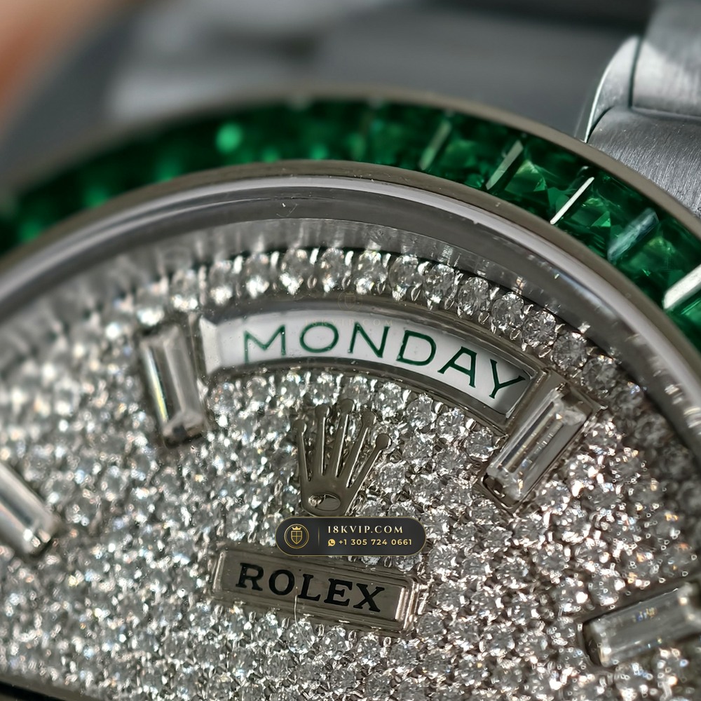 Rolex Day-Date 40 Baguette Emerald Bezel 950 Platinum Ref. 228396TEM — Private Vault Edition — Studio Gallery Plate VII in 950 Platinum Pt950 (280.7g Verified Mass, Rolex Manufacture Cal. 3255 - 70h Power Reserve)