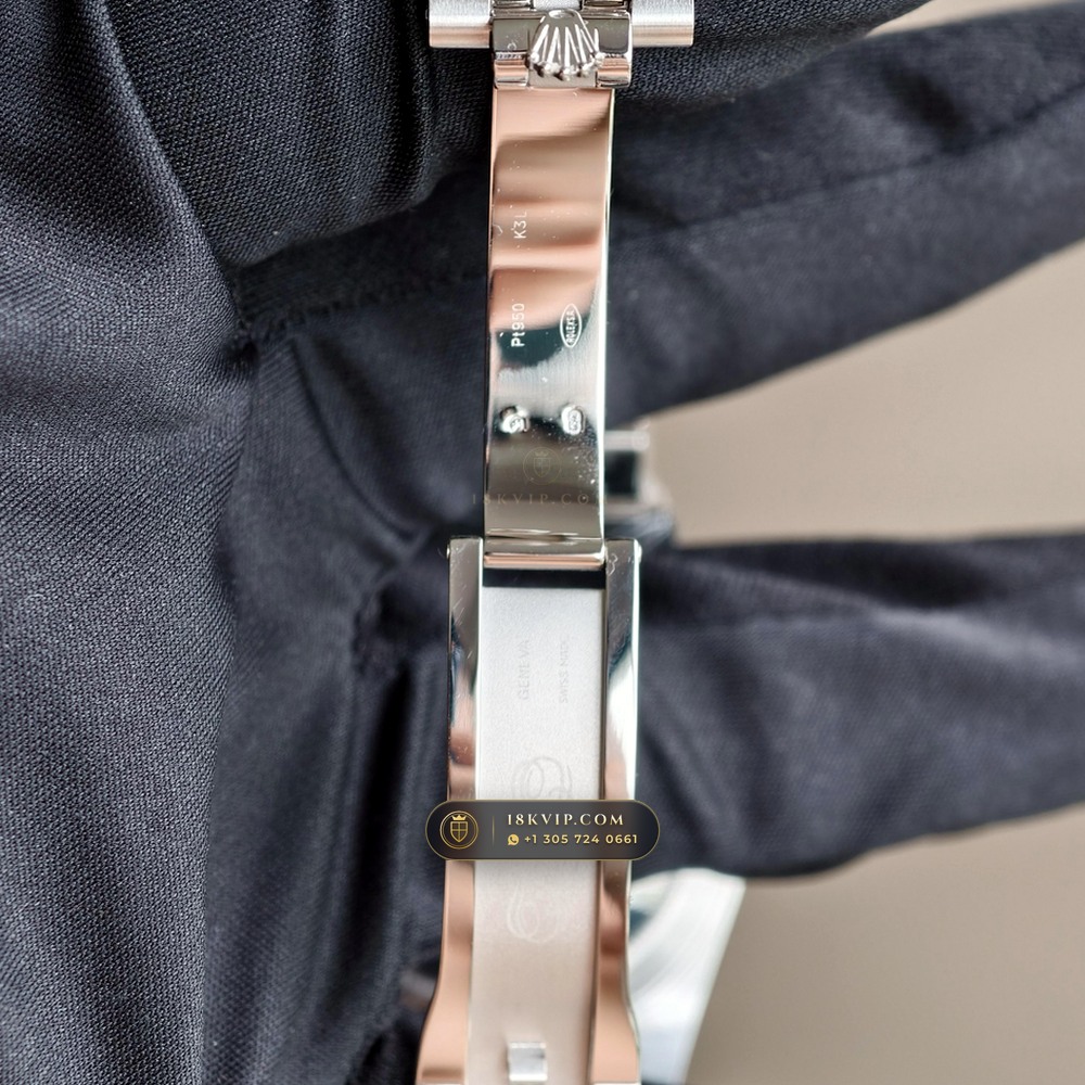 Rolex Day-Date 40 950 Platinum Ref. 228236 — Private Vault Edition — Studio Gallery Plate VII in 950 Platinum Pt950 (280.8g Verified Mass, Rolex Manufacture Cal. 3255 - 70h Power Reserve)