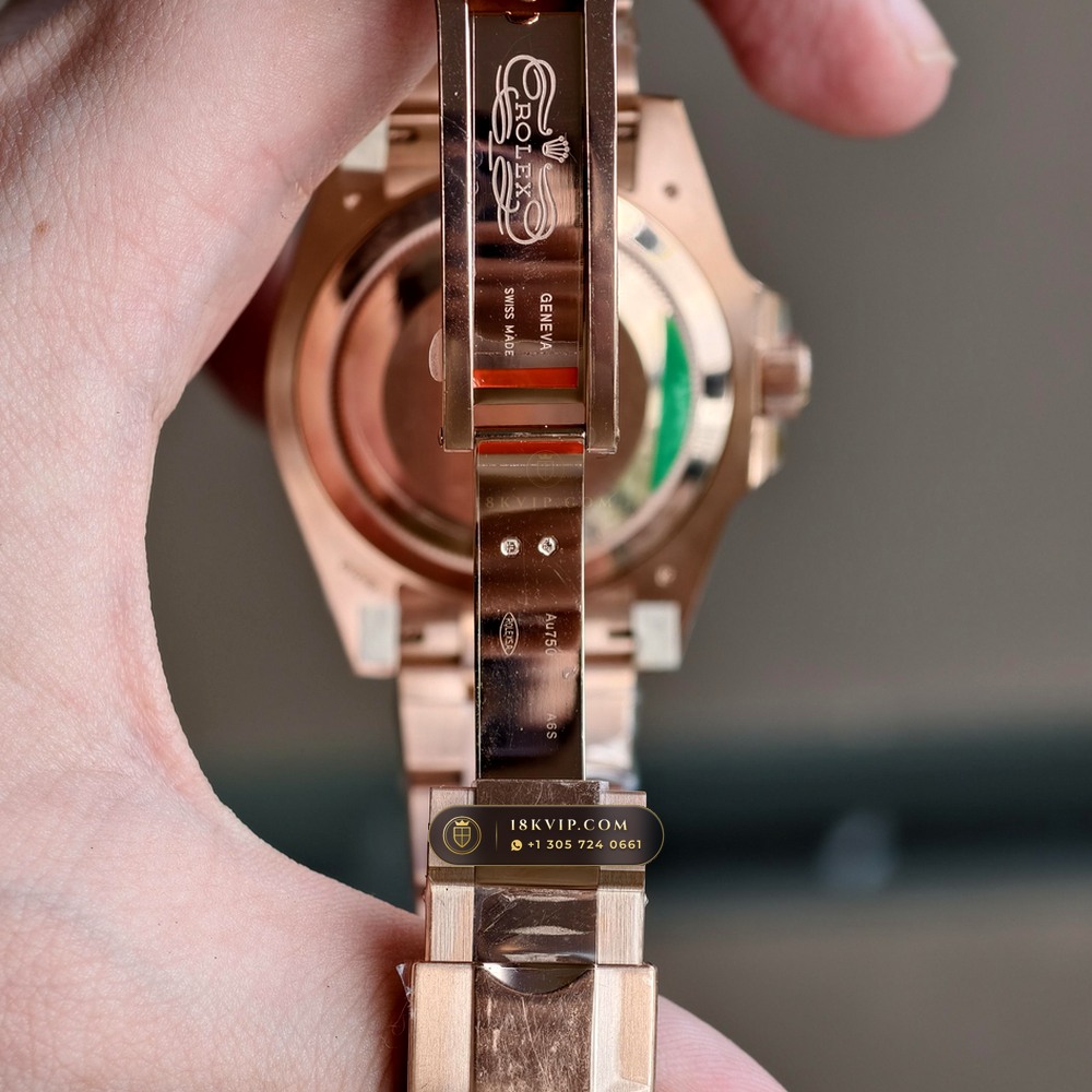 Rolex GMT-Master II 18K Everose Gold Ref. 126715CHNR — Private Vault Edition — Studio Gallery Plate VII in 18K Rose Gold Au750 (225.5g Verified Mass, Rolex Manufacture Cal. 3285 - 70h Power Reserve)