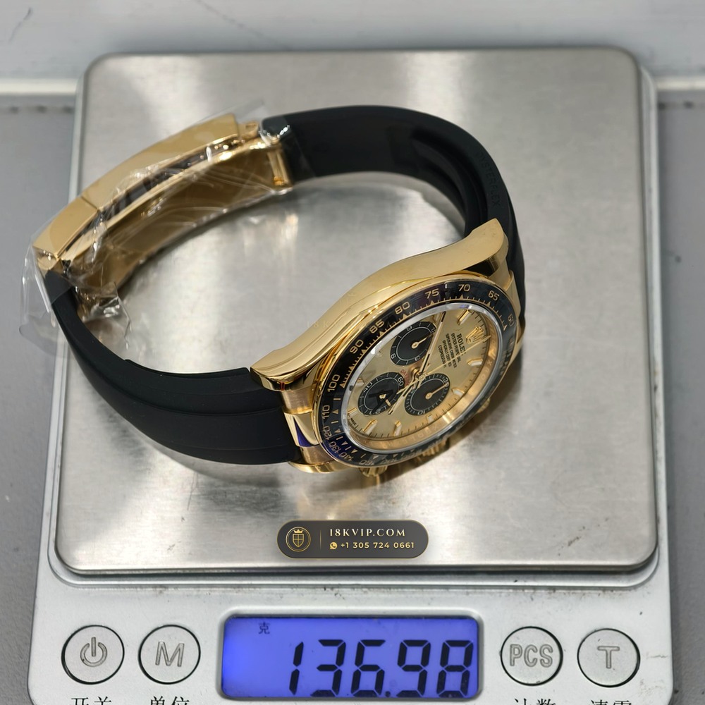 Rolex Cosmograph Daytona 18K Yellow Gold Chronometer Regulated Spec Ref. 126518LN — Private Vault Edition — Studio Gallery Plate VII in 18K Yellow Gold Au750 (160.9g Verified Mass, Rolex Manufacture Cal. 4131 - 72h Power Reserve)