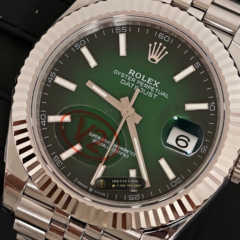 Rolex Datejust 41 Graduated Green Ombre Sunray Dial Ref. 126334 — Private Vault Edition — Studio Gallery Plate III in 904L Stainless Steel Custom Architecture (136.7g Verified Mass, Rolex Manufacture Cal. 3235 - 70h Power Reserve)