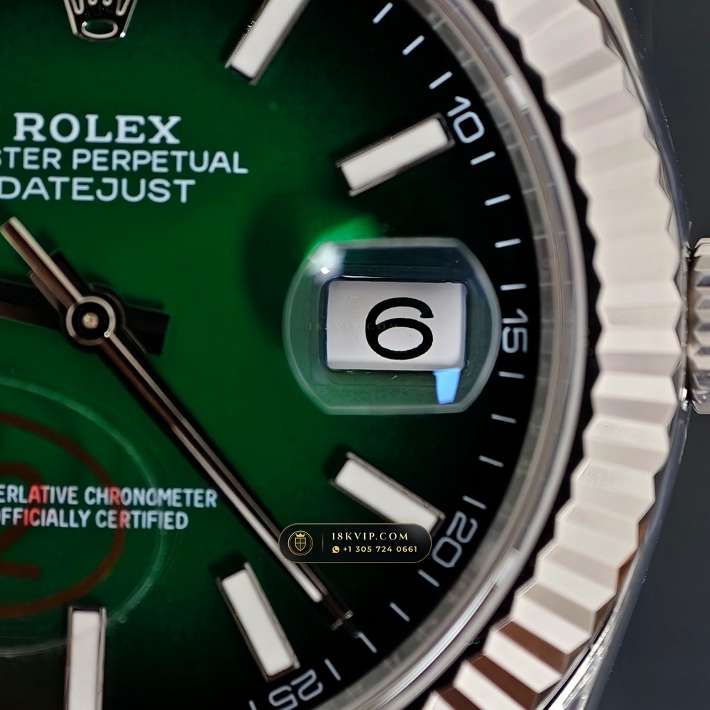 Rolex Datejust 41 Graduated Green Ombre Sunray Dial Ref. 126334 — Private Vault Edition — Studio Gallery Plate IV in 904L Stainless Steel Custom Architecture (136.7g Verified Mass, Rolex Manufacture Cal. 3235 - 70h Power Reserve)