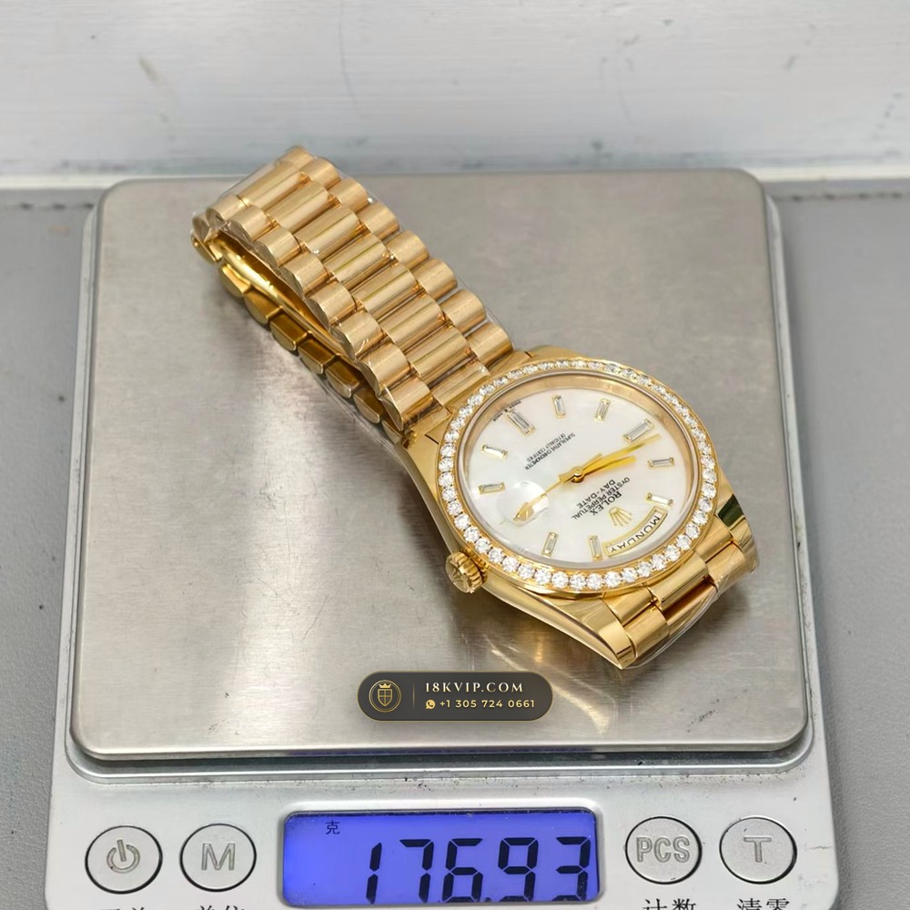 Rolex Day-Date 40 Iridescent Natural Mother-of-Pearl Dial Diamond-Set Bezel 18K Yellow Gold Ref. 228348RBR — Private Vault Edition — Studio Gallery Plate IX in 18K Yellow Gold Au750 (210.3g Verified Mass, Rolex Manufacture Cal. 3255 - 70h Power Reserve)