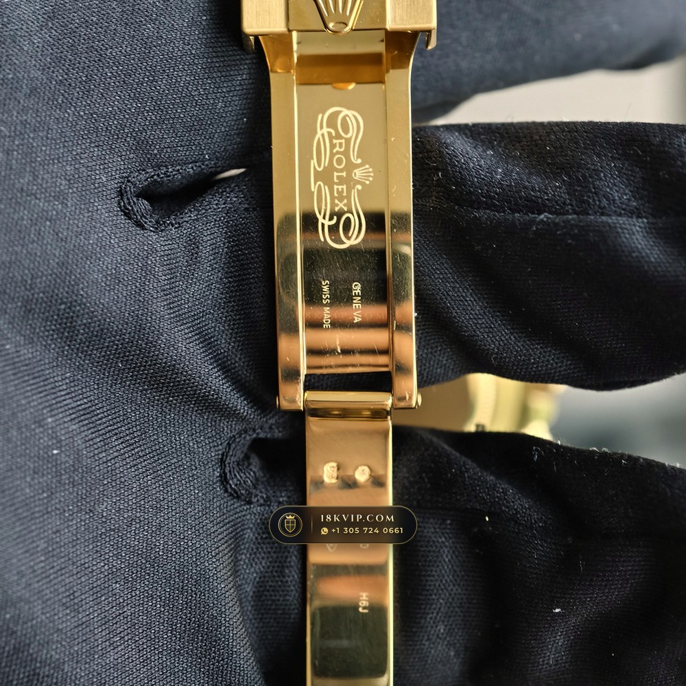 Rolex Cosmograph Daytona 18K Yellow Gold Ref. 116508 — Private Vault Edition — Studio Gallery Plate X in 18K Yellow Gold Au750 (216.4g Verified Mass, Rolex Manufacture Cal. 4130 - 72h Power Reserve)