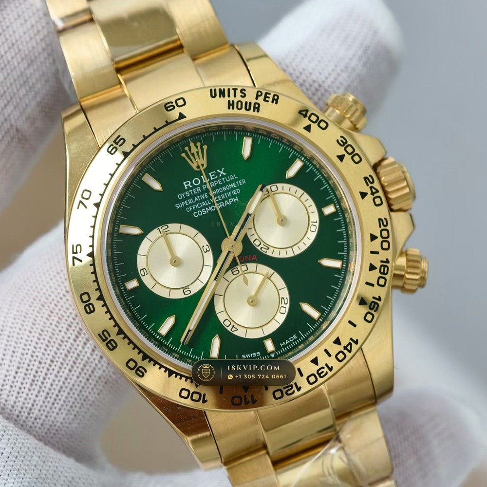Rolex Cosmograph Daytona Bright Black & Sundust Subdials 18K Everose Gold Ref. 126505 — Private Vault Edition — Studio Gallery Plate IV in 18K Rose Gold Au750 (216.6g Verified Mass, Rolex Manufacture Cal. 4131 - 72h Power Reserve)