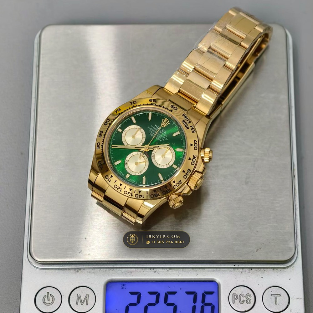 Rolex Cosmograph Daytona Bright Black & Sundust Subdials 18K Everose Gold Ref. 126505 — Private Vault Edition — Studio Gallery Plate IX in 18K Rose Gold Au750 (216.6g Verified Mass, Rolex Manufacture Cal. 4131 - 72h Power Reserve)
