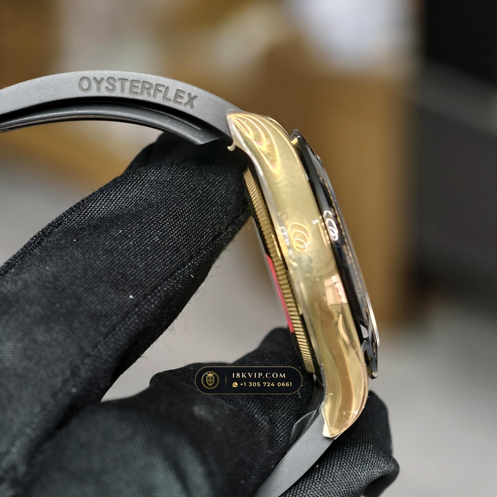 Rolex Cosmograph Daytona 18K Yellow Gold Deep Crystal Optics Ref. 116518LN — Private Vault Edition — Studio Gallery Plate V in 18K Yellow Gold Au750 (160.7g Verified Mass, Rolex Manufacture Cal. 4130 - 72h Power Reserve)