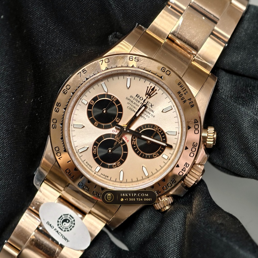 Rolex Cosmograph Daytona 18K Everose Gold Deep Crystal Optics Ref. 126505 — Private Vault Edition — Studio Gallery Plate III in 18K Rose Gold Au750 (216.9g Verified Mass, Rolex Manufacture Cal. 4131 - 72h Power Reserve)