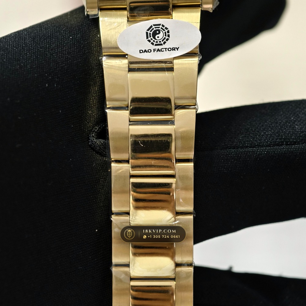Rolex Cosmograph Daytona 18K Yellow Gold Deep Crystal Optics Ref. 126508 — Private Vault Edition — Studio Gallery Plate VIII in 18K Yellow Gold Au750 (216.9g Verified Mass, Rolex Manufacture Cal. 4131 - 72h Power Reserve)
