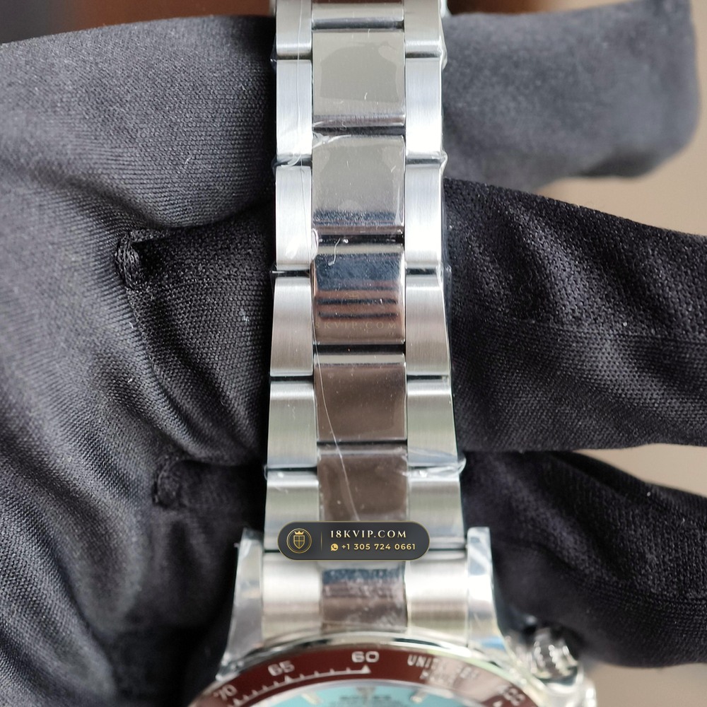 Rolex Cosmograph Daytona Platona Ice-Blue Dial 950 Platinum Ref. 126506 — Private Vault Edition — Studio Gallery Plate VIII in 950 Platinum Pt950 (282.1g Verified Mass, Rolex Manufacture Cal. 4131 - 72h Power Reserve)