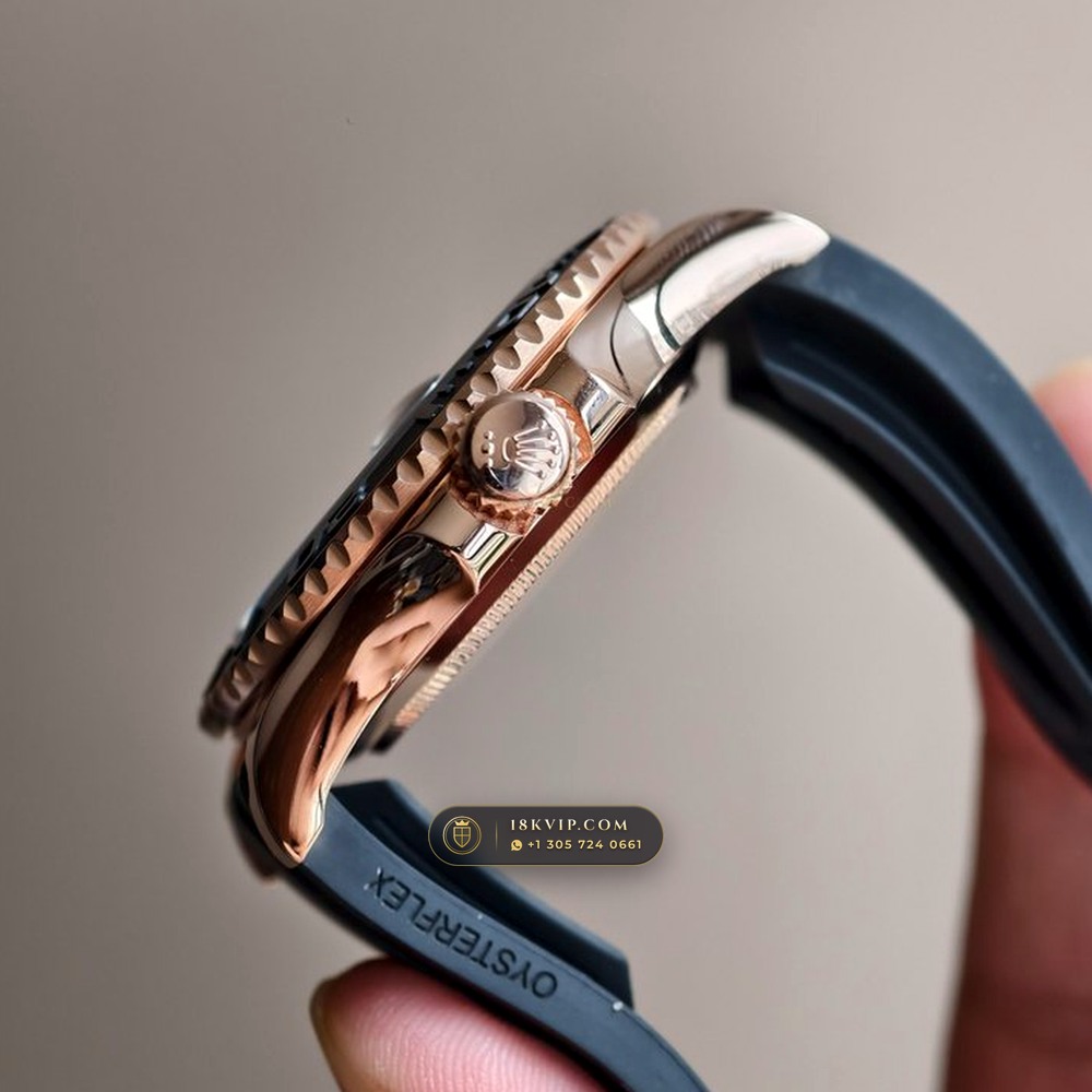Rolex Yacht-Master 40 Matte Black Cerachrom & Oysterflex 18K Everose Gold Ref. 126655 — Private Vault Edition — Studio Gallery Plate V in 18K Rose Gold Au750 (153.9g Verified Mass, Rolex Manufacture Cal. 3235 - 70h Power Reserve)