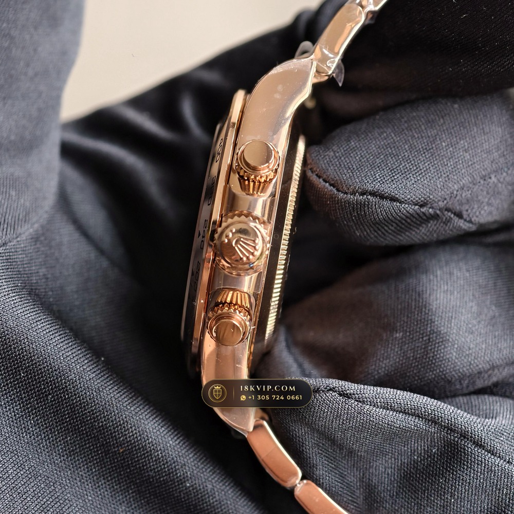Rolex Cosmograph Daytona 18K Everose Gold Chronometer Regulated Spec Ref. 126505 — Private Vault Edition — Studio Gallery Plate IX in 18K Rose Gold Au750 (216.6g Verified Mass, Rolex Manufacture Cal. 4131 - 72h Power Reserve)
