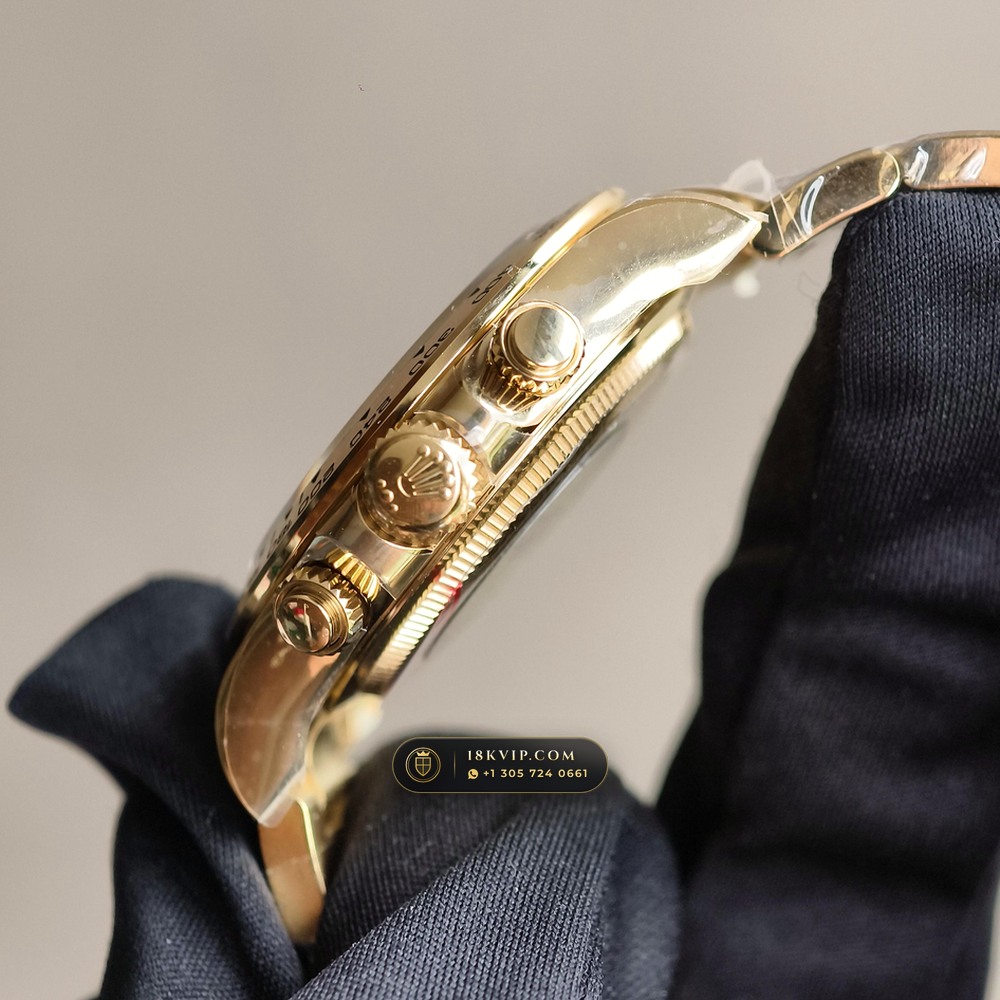 Rolex Cosmograph Daytona 18K Yellow Gold Chronometer Regulated Spec Ref. 126508 — Private Vault Edition — Studio Gallery Plate VII in 18K Yellow Gold Au750 (216.5g Verified Mass, Rolex Manufacture Cal. 4131 - 72h Power Reserve)