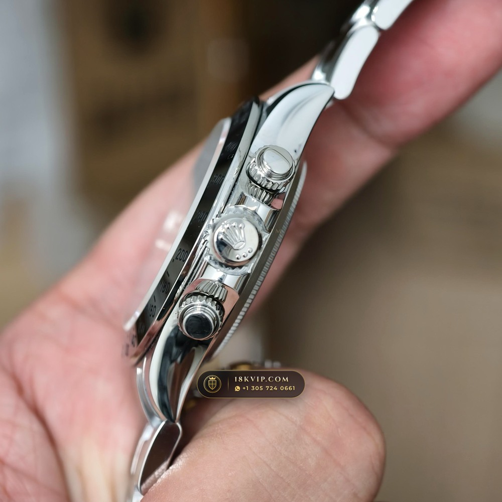 Rolex Cosmograph Daytona Deep Crystal Optics Ref. 116520 — Private Vault Edition — Studio Gallery Plate IV in 904L Stainless Steel Custom Architecture (143.6g Verified Mass, Rolex Manufacture Cal. 4130 - 72h Power Reserve)