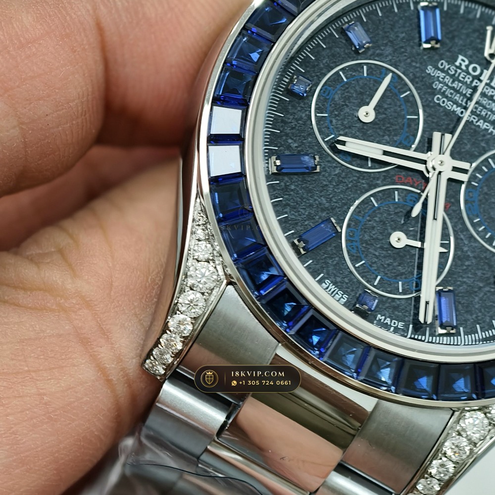 Rolex Cosmograph Daytona Black Obsidian Dial & Sapphire Bezel 18K White Gold Ref. 126599TSA — Private Vault Edition — Studio Gallery Plate IV in 18K White Gold Au750 (216.9g Verified Mass, Rolex Manufacture Cal. 4131 - 72h Power Reserve)