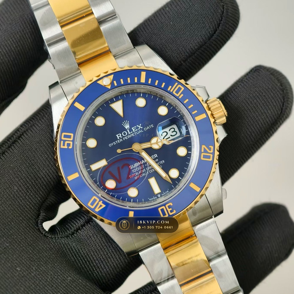 Rolex Submariner Date Geneva Atelier Spec Ref. 126613LB — Private Vault Edition — Studio Gallery Plate II in 904L Stainless Steel Custom Architecture (174.7g Verified Mass, Rolex Manufacture Cal. 3235 - 70h Power Reserve)