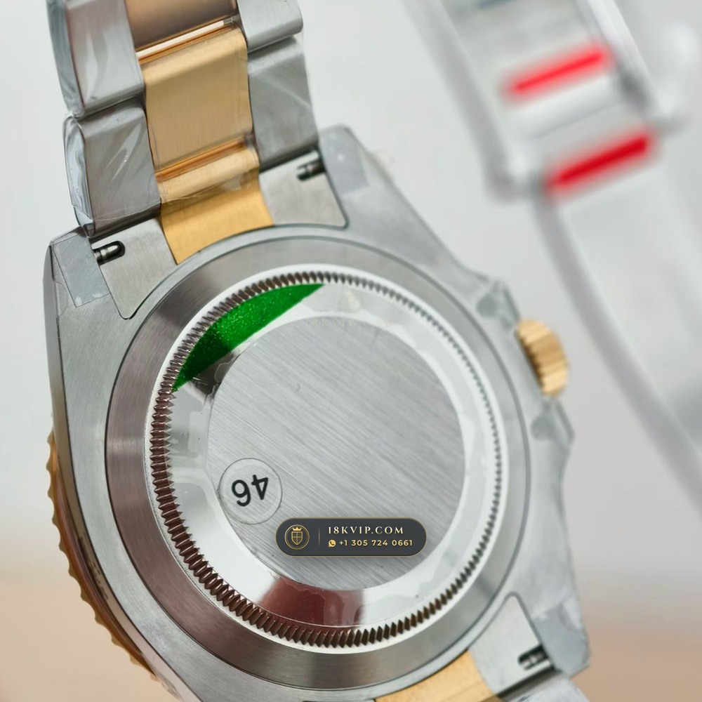 Rolex Submariner Date Geneva Atelier Spec Ref. 126613LB — Private Vault Edition — Studio Gallery Plate VII in 904L Stainless Steel Custom Architecture (174.7g Verified Mass, Rolex Manufacture Cal. 3235 - 70h Power Reserve)
