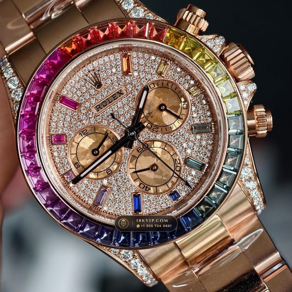 Rolex Cosmograph Daytona Rainbow Full Diamond Pave Dial 18K Everose Gold Ref. 116595RBOW — Private Vault Edition — Studio Gallery Plate IV in 18K Rose Gold Au750 (216.5g Verified Mass, Rolex Manufacture Cal. 4130 - 72h Power Reserve)