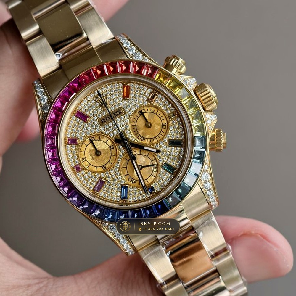 Rolex Cosmograph Daytona Rainbow 36 Graduated Sapphires & Pave Dial 18K Yellow Gold Ref. 126598RBOW — Private Vault Edition — Studio Gallery Plate II in 18K Yellow Gold Au750 (216.5g Verified Mass, Rolex Manufacture Cal. 4131 - 72h Power Reserve)