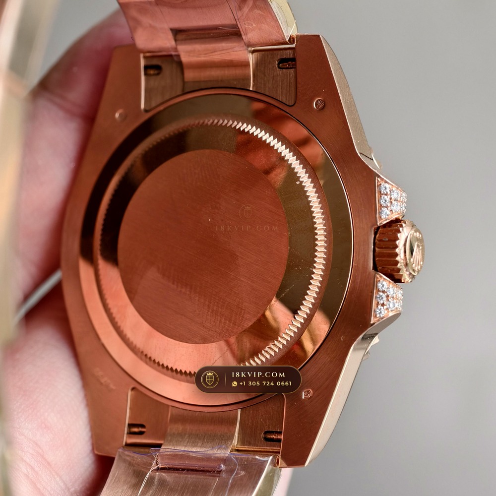 Rolex GMT-Master II Diamond-Set Bezel 18K Everose Gold Ref. 126755SARU — Private Vault Edition — Studio Gallery Plate VII in 18K Rose Gold Au750 (225.3g Verified Mass, Rolex Manufacture Cal. 3285 - 70h Power Reserve)