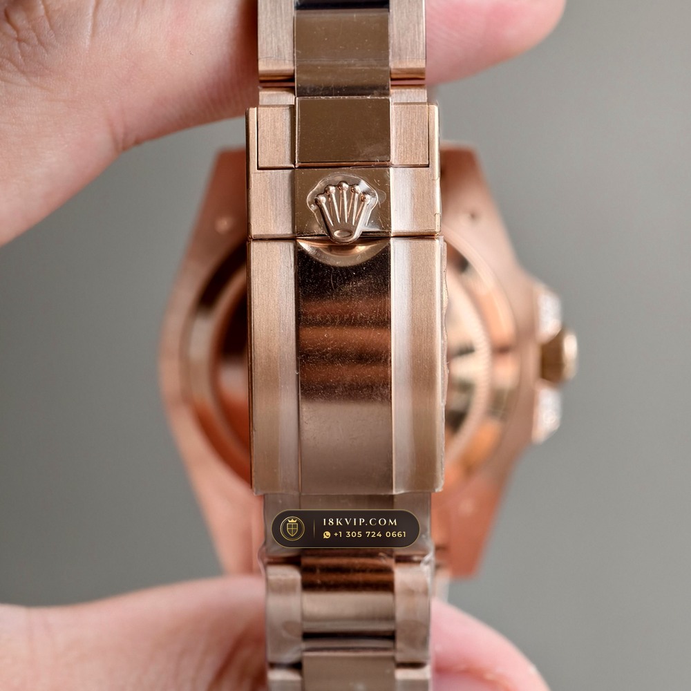 Rolex GMT-Master II Diamond-Set Bezel 18K Everose Gold Ref. 126755SARU — Private Vault Edition — Studio Gallery Plate VIII in 18K Rose Gold Au750 (225.3g Verified Mass, Rolex Manufacture Cal. 3285 - 70h Power Reserve)
