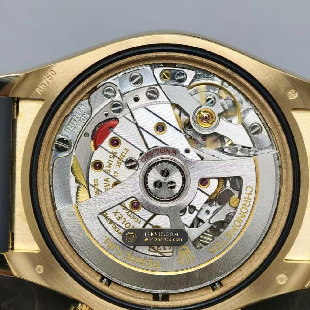 Rolex Cosmograph Daytona 18K Yellow Gold Geneva Atelier Spec Ref. 126518LN — Private Vault Edition — Studio Gallery Plate VII in 18K Yellow Gold Au750 (160.4g Verified Mass, Rolex Manufacture Cal. 4131 - 72h Power Reserve)