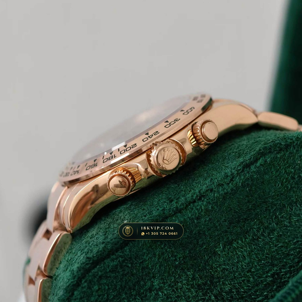 Rolex Cosmograph Daytona Gibeon Meteorite Dial 18K Everose Gold Ref. 116505 — Private Vault Edition — Studio Gallery Plate V in 18K Rose Gold Au750 (216.1g Verified Mass, Rolex Manufacture Cal. 4130 - 72h Power Reserve)